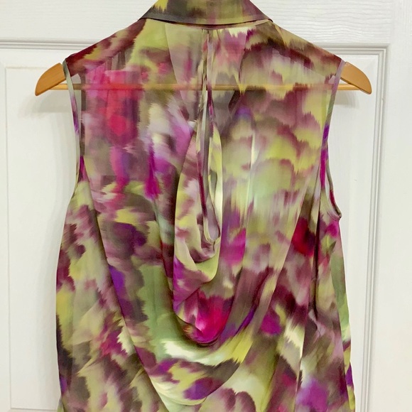 JLo High Low Multicolored Blouse - Picture 7 of 9